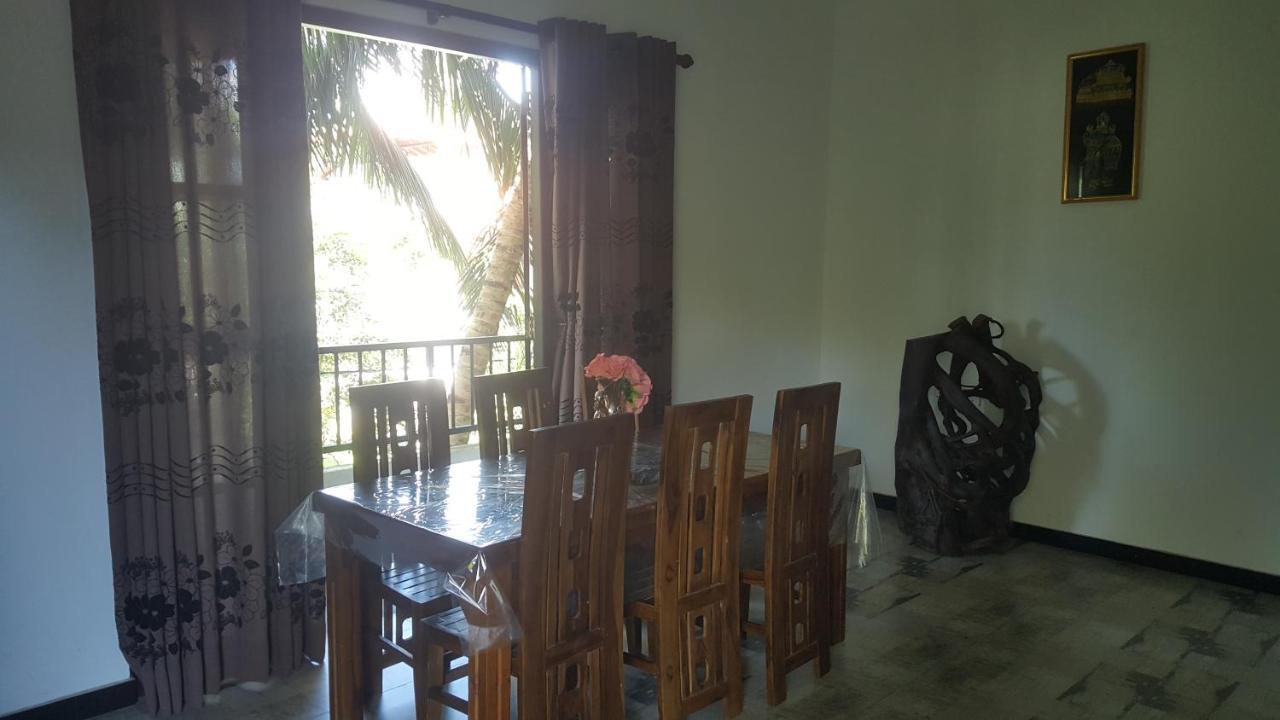 Coco House Villa Galle Buitenkant foto