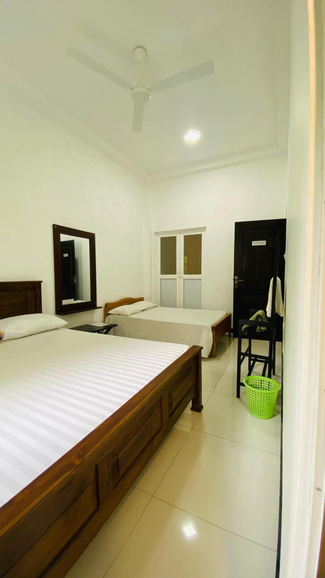 Coco House Villa Galle Buitenkant foto