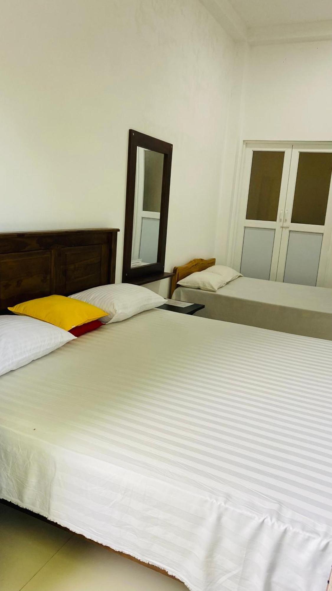 Coco House Villa Galle Buitenkant foto