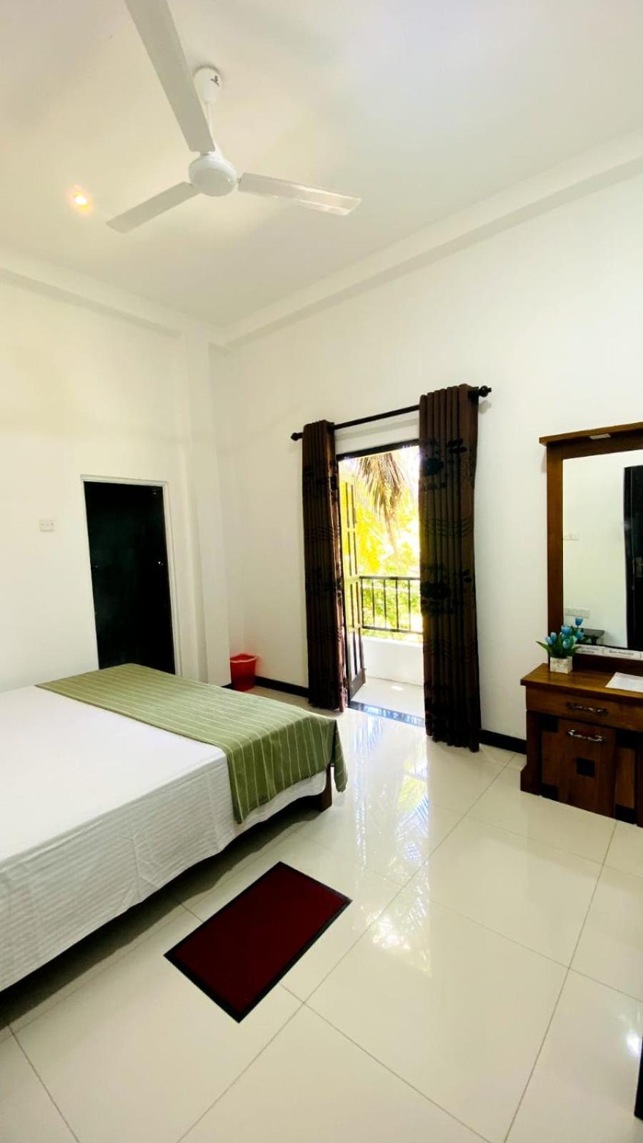 Coco House Villa Galle Buitenkant foto